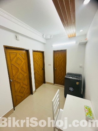 Furnished 1BHK Apartment for Rent in Bashundhara R/A,Dhaka